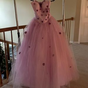 Morí Lee prom dress Lavender circa 2010